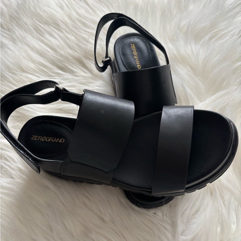 Cole Haan Black Sandals with Sleek Minimalist Design - Picture 2 of 4